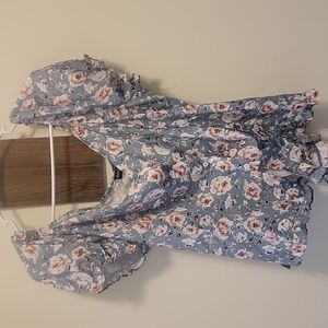 Scarlet Darkness Size XL Light Blue Floral Peasant Top
